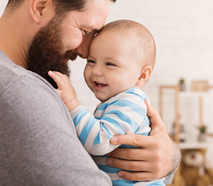 Father and baby bonding 